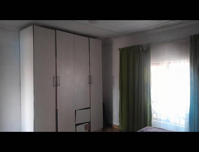 9 BEDROOM HOUSE FOR SALE IN WESTENBURG